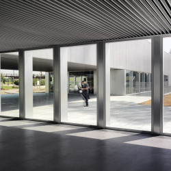 Sports facility in the Island of La Cartuja innen 2