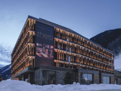 Hotel Zhero