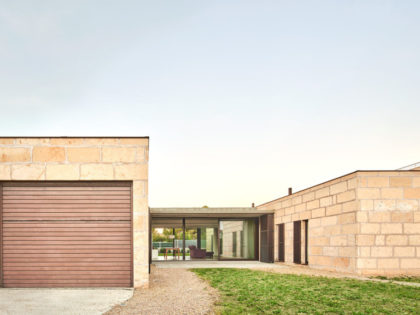 CASA ES CARNATGE