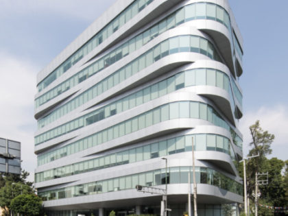 Patriotismo Tower