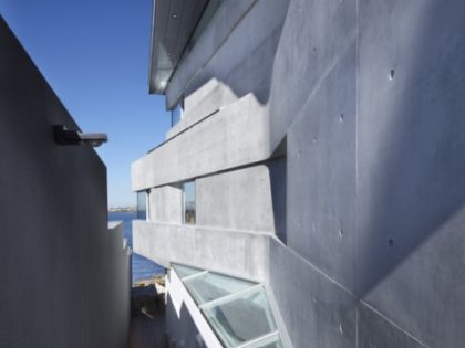 Clovelly House